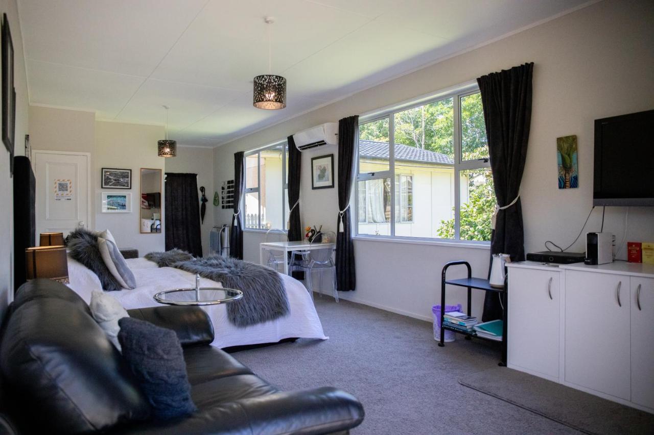 Bed and Breakfast Swan House Martinborough Exteriér fotografie